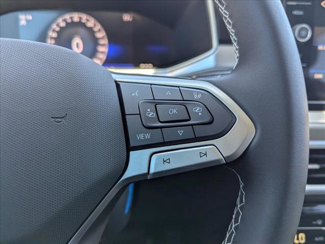 New 2026 Volkswagen Taos SE FWD image 14