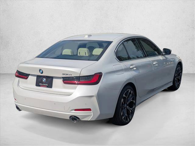 Used 2026 BMW 330i Sedan w/ Convenience Package RWD image 2