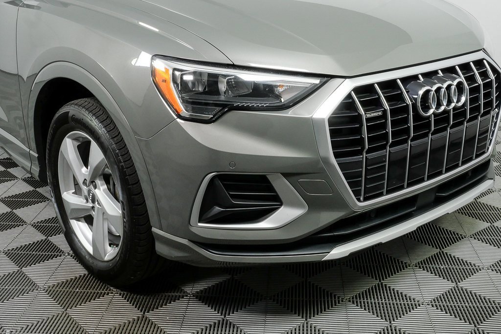 Used 2019 Audi Q3 2.0T Premium w/ Convenience Package image 36