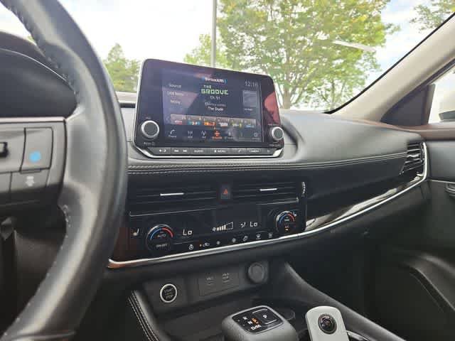 Used 2023 Nissan Rogue SL AWD/4WD image 56