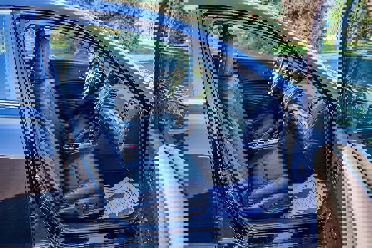 Used 2016 Acura ILX w/ Premium Package image 18