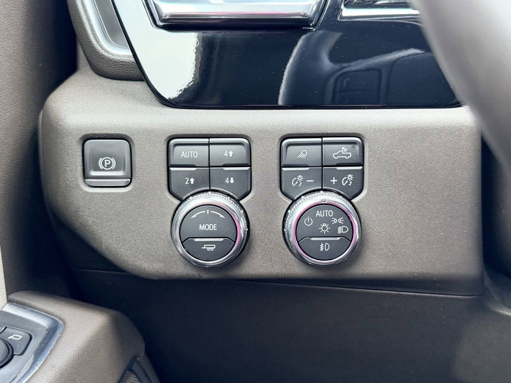 Certified 2024 GMC Sierra 2500 SLT w/ SLT Premium Package image 31