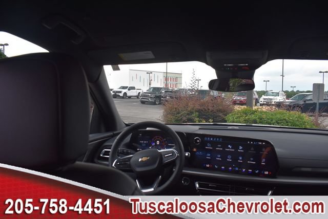New 2026 Chevrolet Traverse LT w/ LPO, Floor Liner Package FWD image 20