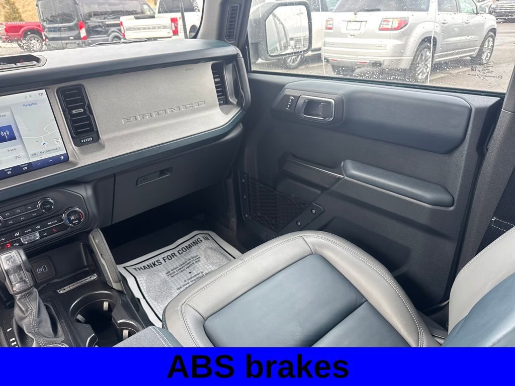 Used 2024 Ford Bronco Outer Banks image 12