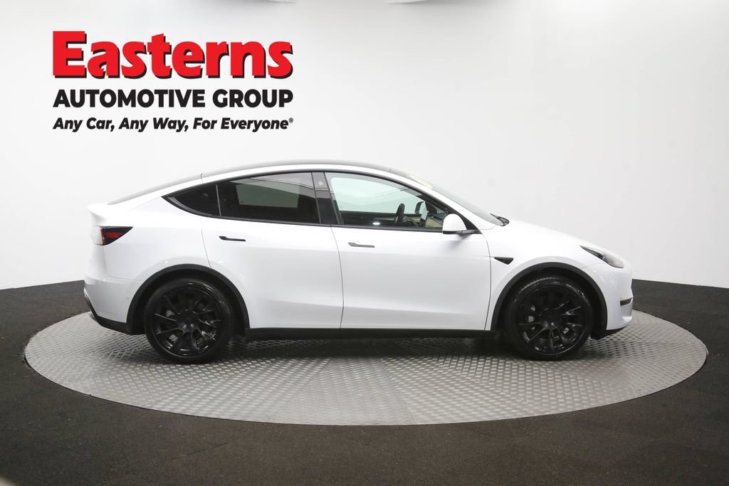 Used 2022 Tesla Model Y Long Range AWD/4WD image 38