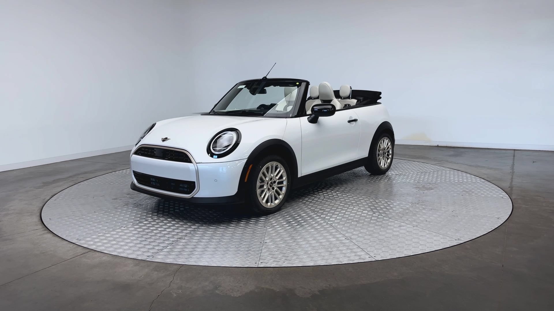 New 2026 MINI Cooper Convertible FWD image 4