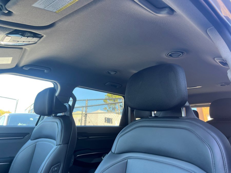 Used 2024 Kia EV9 Light Long Range image 20