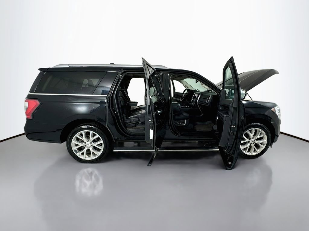 Used 2018 Ford Expedition Max Platinum AWD/4WD image 27
