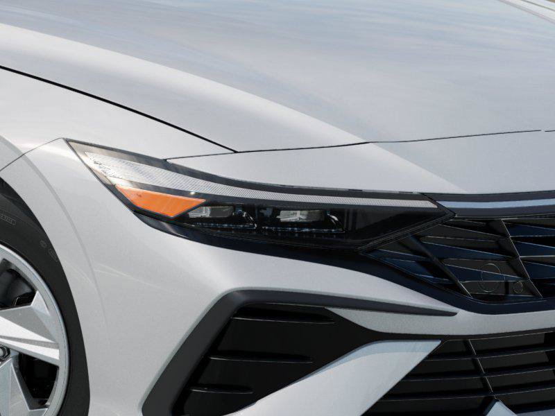 New 2026 Hyundai Elantra SE FWD image 9