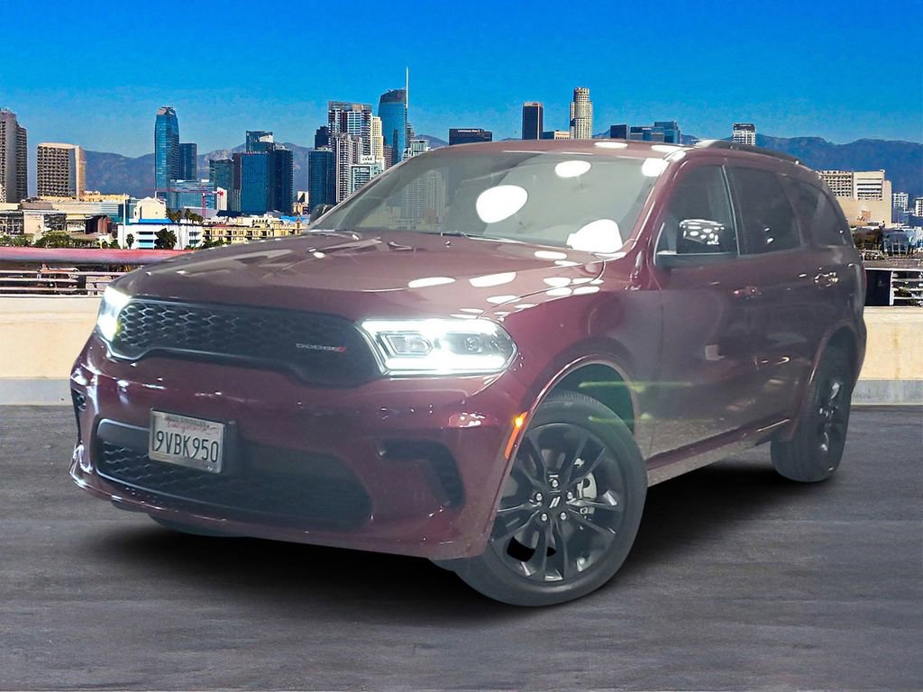 Used 2025 Dodge Durango GT w/ Blacktop Package image 2