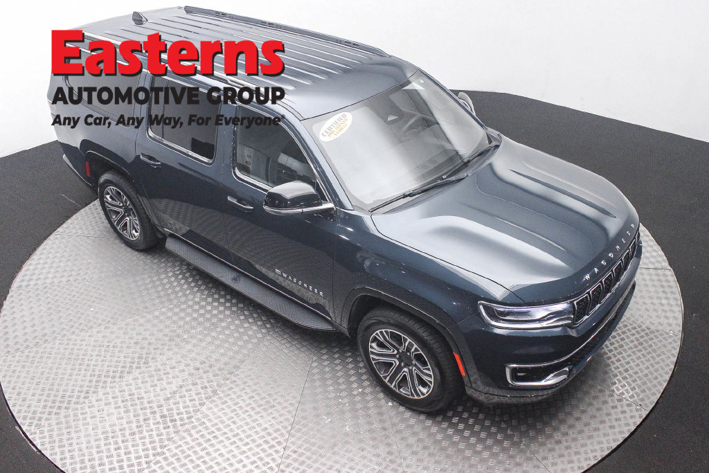 Used 2024 Jeep Wagoneer L Series II w/ Flexible Seating Group RWD image 4