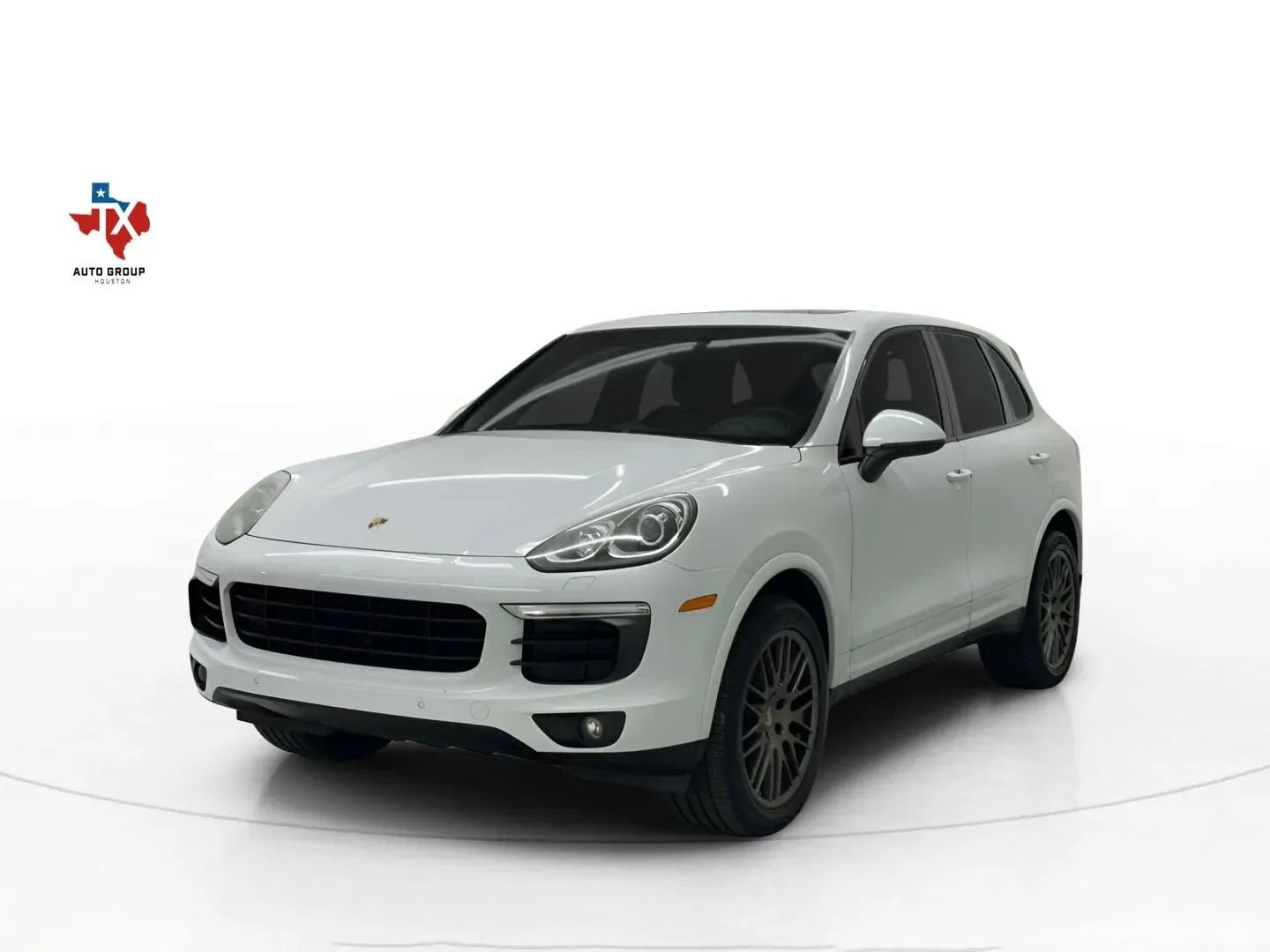Used 2018 Porsche Cayenne Platinum Edition image 6
