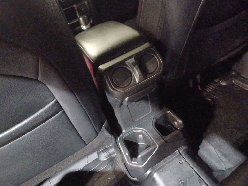 Used 2020 Jeep Wrangler Unlimited Sport image 21