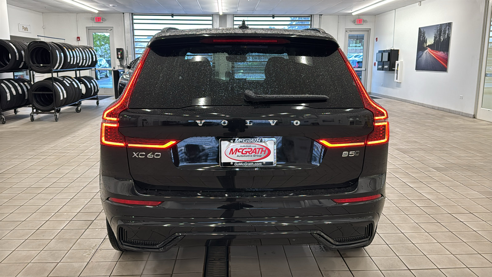 New 2026 Volvo XC60 B5 Plus w/ Climate Package AWD/4WD image 6