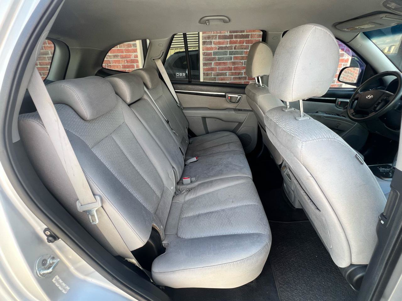 Used 2009 Hyundai Santa Fe GLS FWD image 29