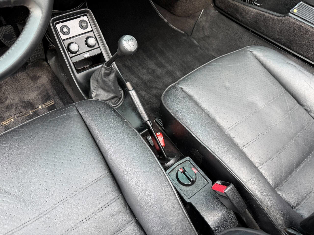 Used 1988 Porsche 911 Carrera image 23