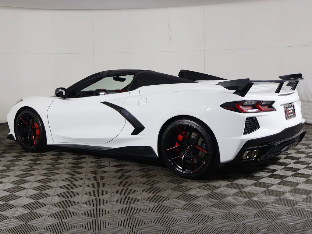 Used 2023 Chevrolet Corvette Stingray Premium Conv w/ Z51 Performance Package image 12
