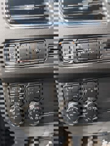 Used 2023 Chevrolet Tahoe LT image 13