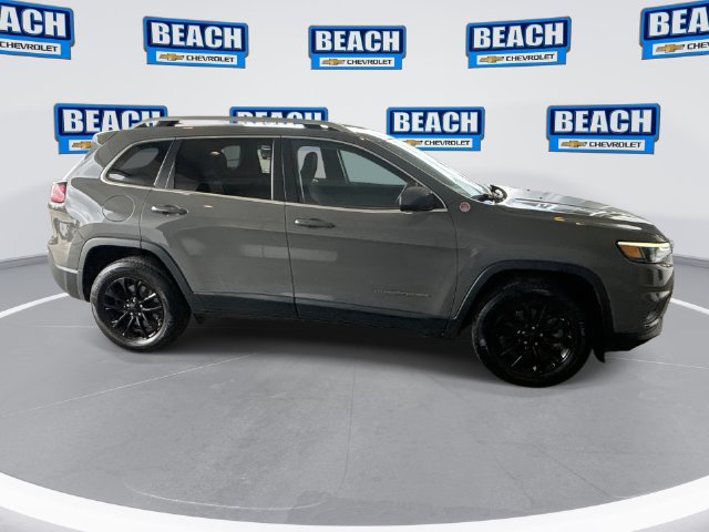 Used 2021 Jeep Cherokee Latitude Lux w/ Sun & Sound Group AWD/4WD image 9