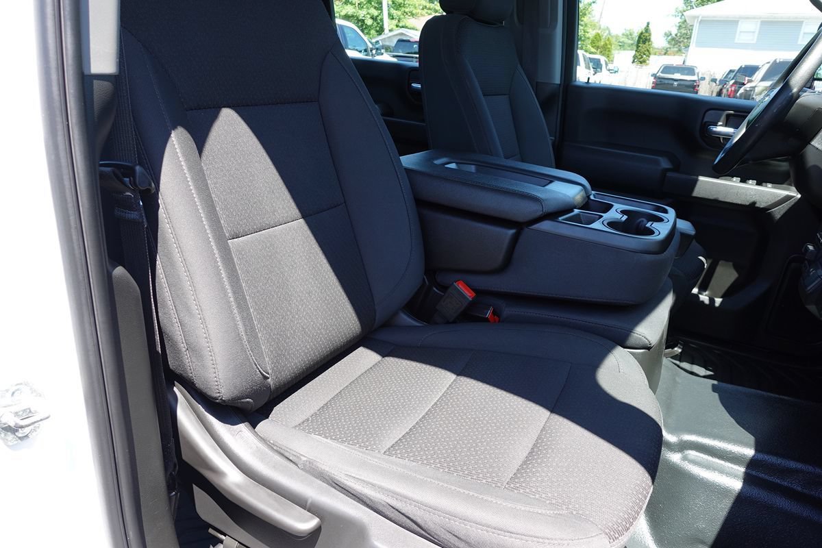 Used 2025 Chevrolet Silverado 2500 W/T AWD/4WD image 33