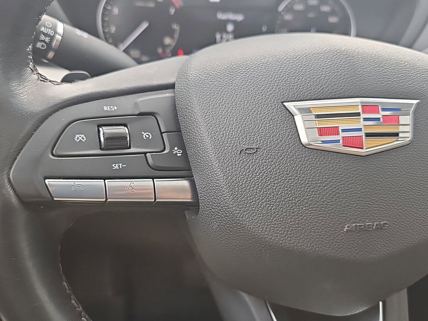 Certified 2023 Cadillac XT4 Premium Luxury AWD/4WD image 15