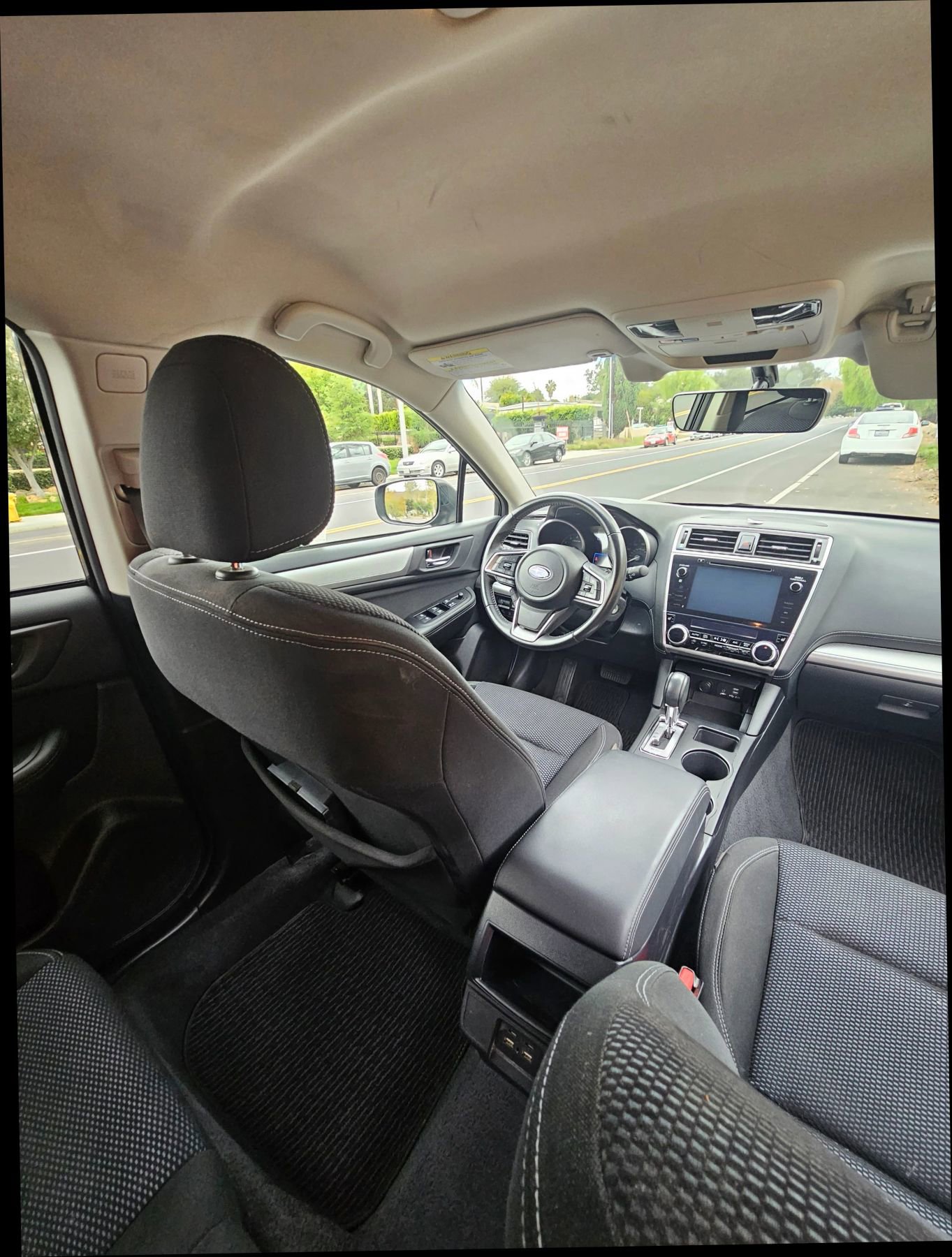 Used 2019 Subaru Outback 2.5i Premium image 31