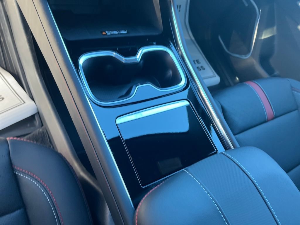 New 2026 Chevrolet Traverse RS image 16