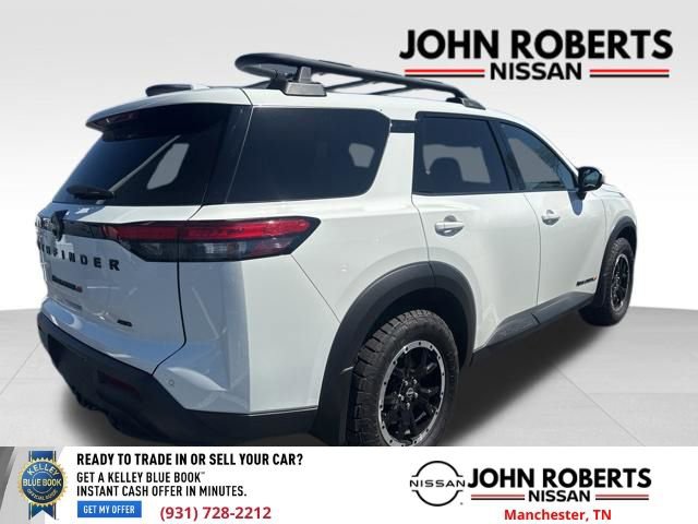 Used 2025 Nissan Pathfinder Rock Creek image 7