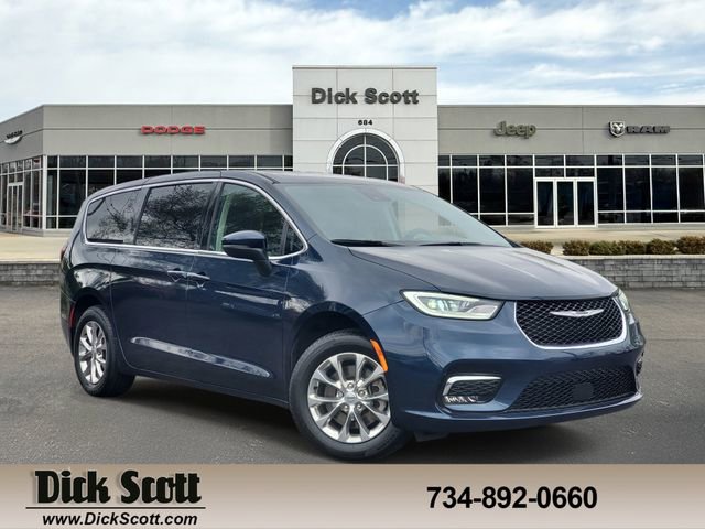 Used 2023 Chrysler Pacifica Touring-L AWD/4WD 360° Tour