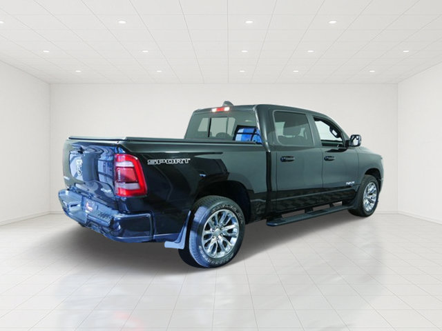 Used 2023 RAM 1500 Laramie AWD/4WD image 7