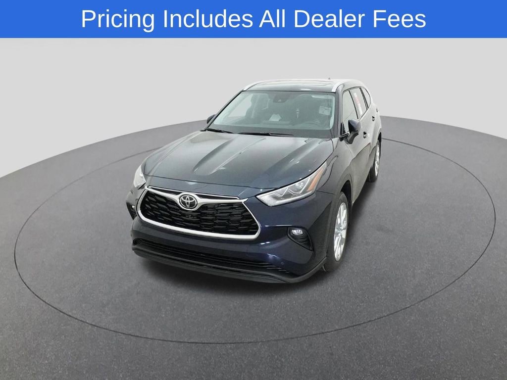 New 2026 Toyota Highlander Limited AWD/4WD image 38