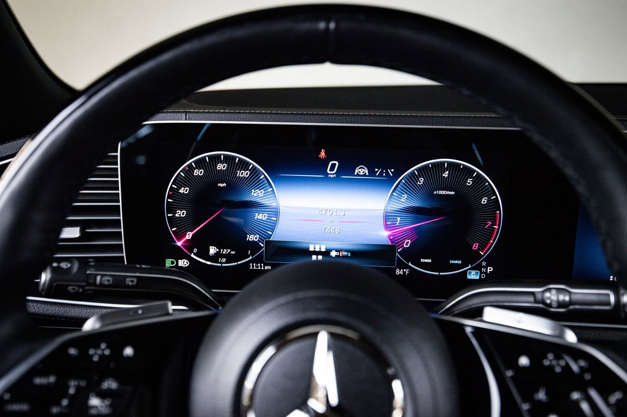 Used 2024 Mercedes-Benz GLS 580 4MATIC image 15