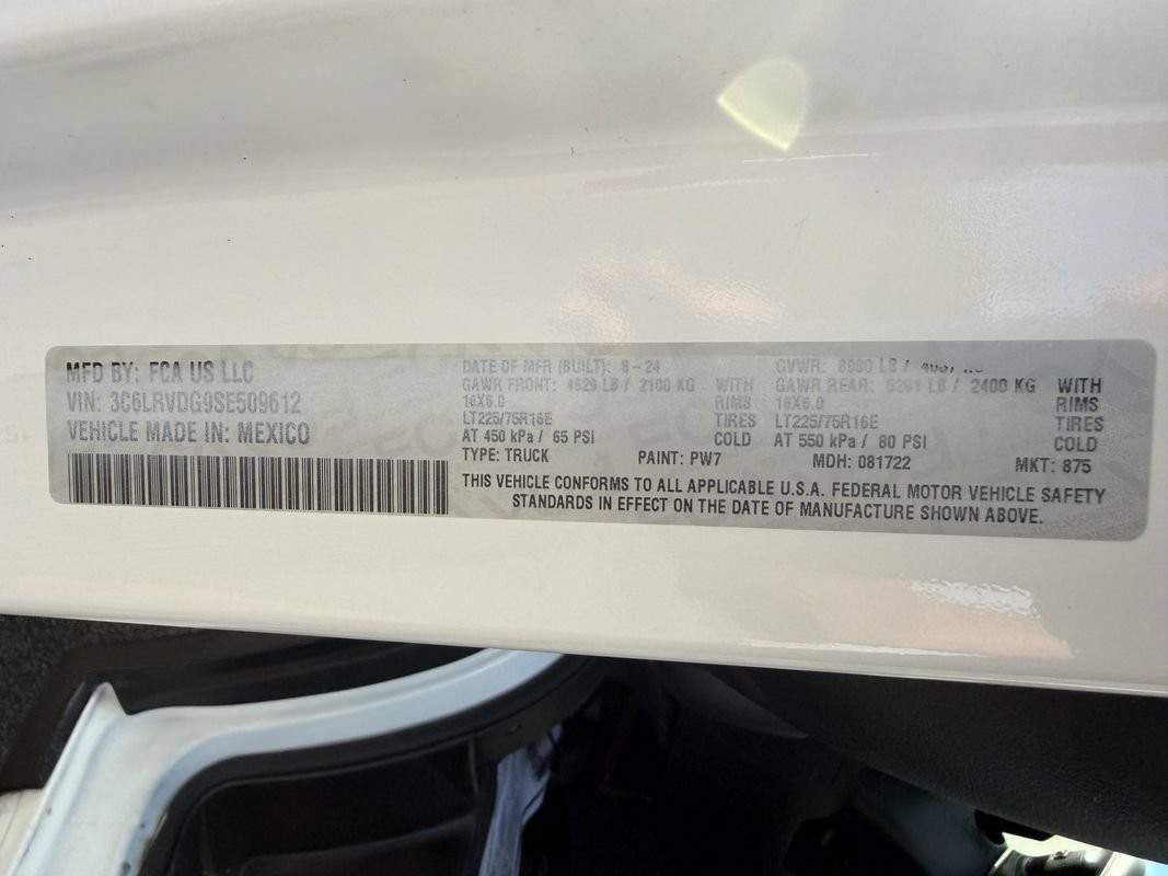 Used 2025 RAM ProMaster 2500 w/ Convenience Group FWD image 50