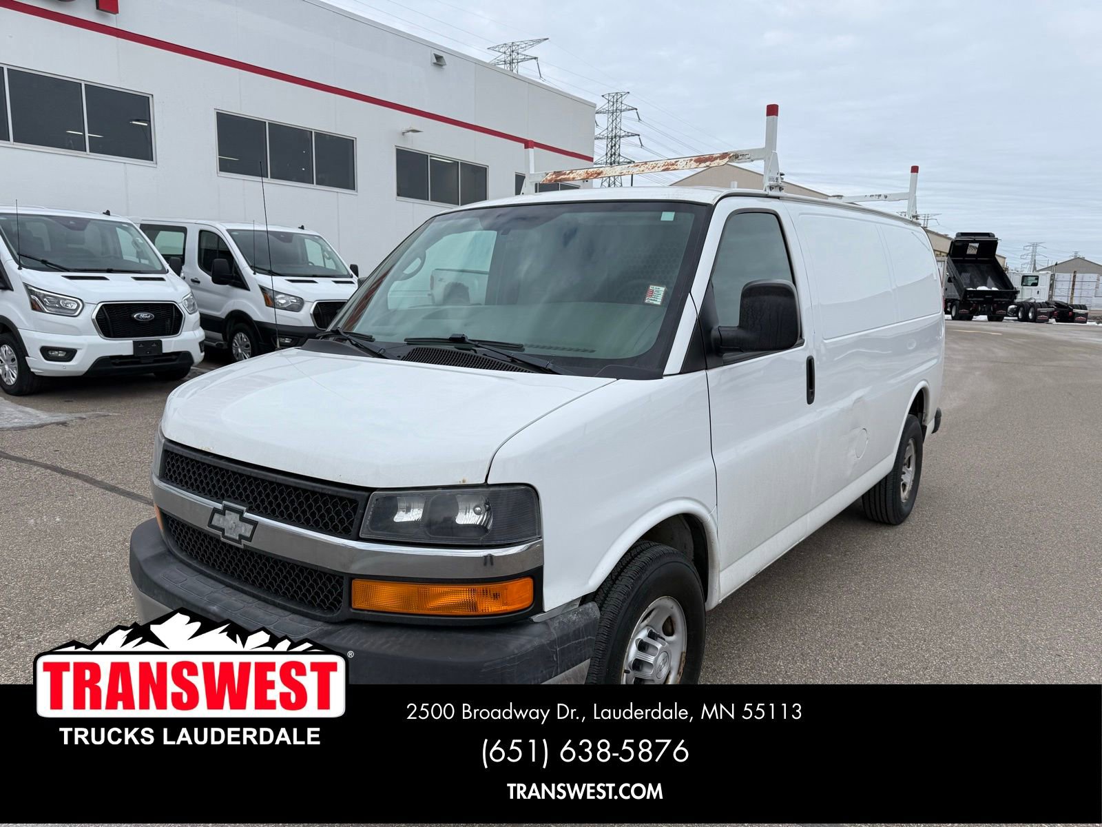 Used 2015 Chevrolet Express 2500 image 1