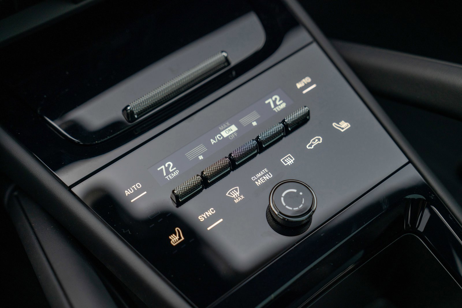 New 2026 Porsche Cayenne GTS image 20