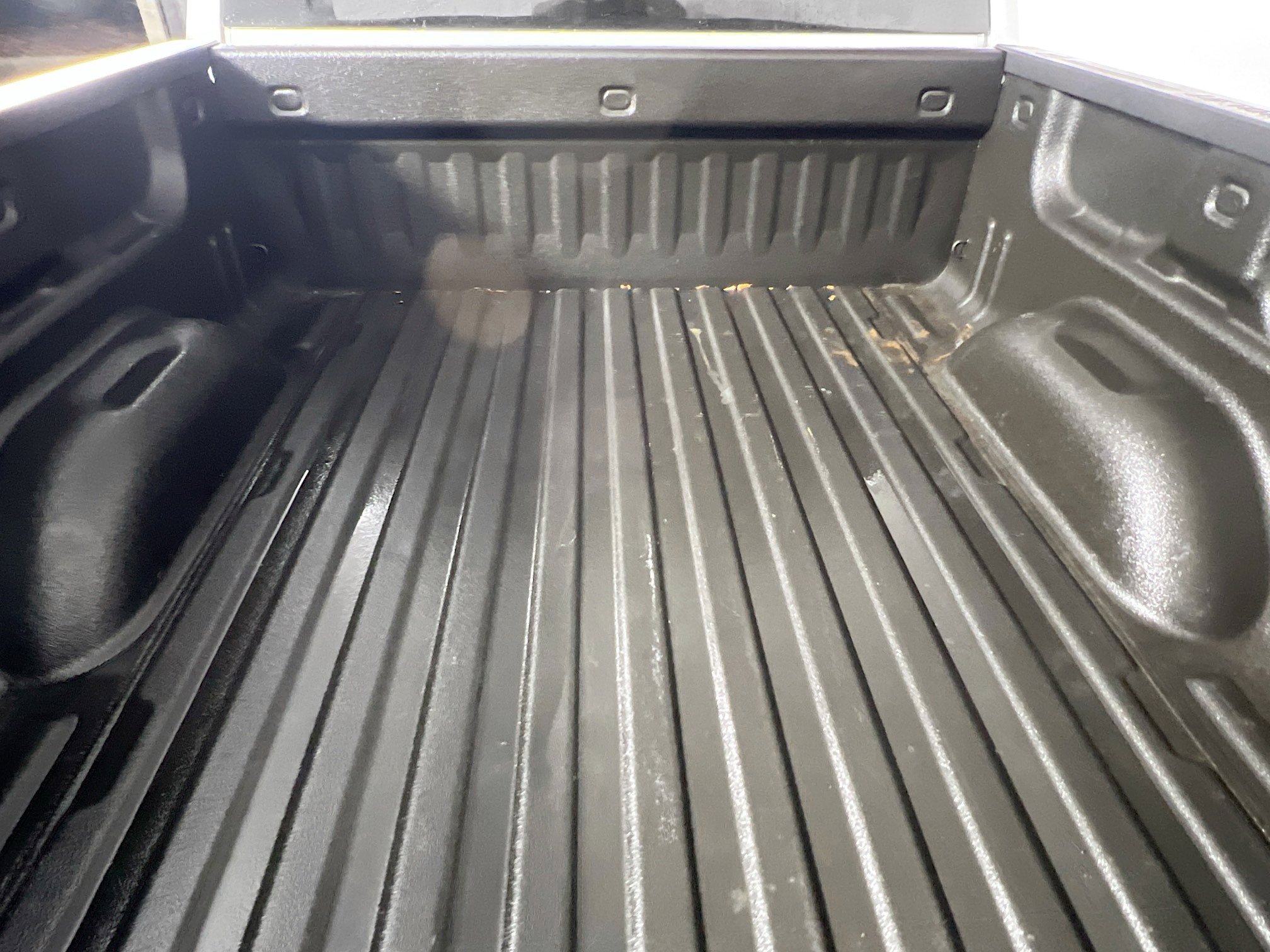 Used 2018 Chevrolet Silverado 1500 LT w/ All Star Edition image 33