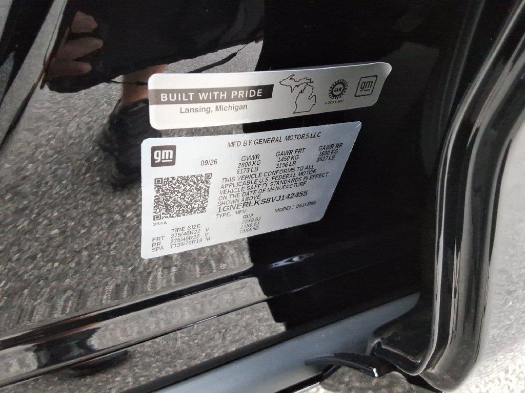 New 2027 Chevrolet Traverse RS FWD image 35