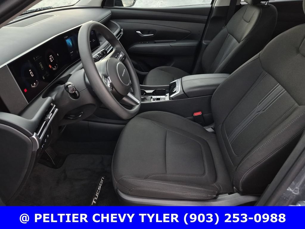 Used 2025 Hyundai Tucson SEL AWD/4WD image 32