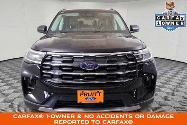 Used 2025 Ford Explorer Active w/ Active Comfort Package AWD/4WD image 3