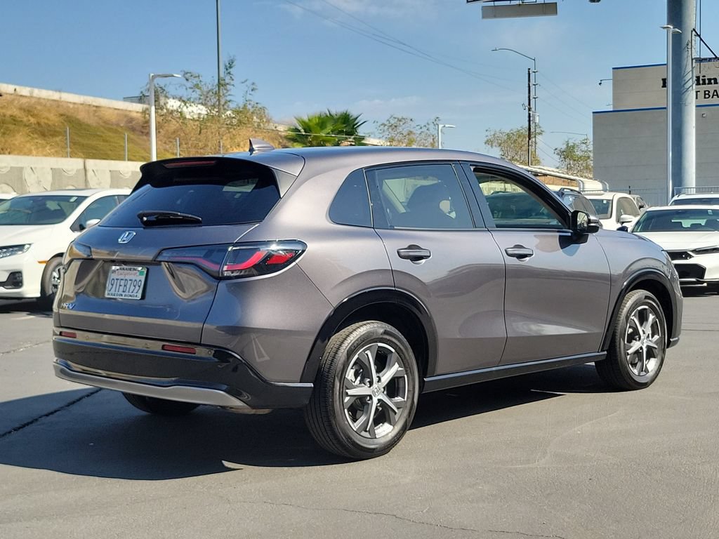 Certified 2025 Honda HR-V EX-L image 5
