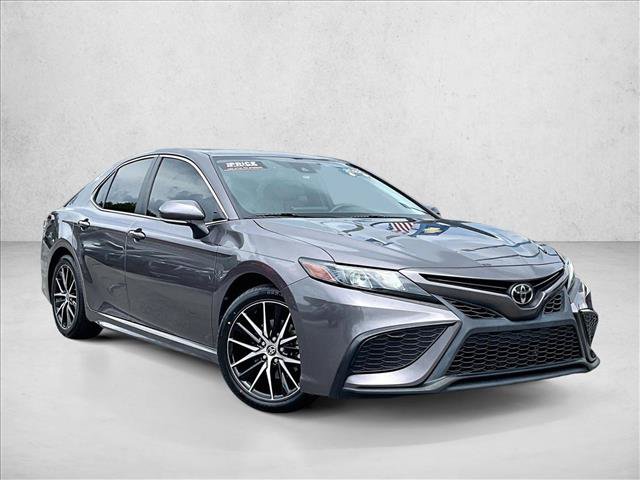 Used 2022 Toyota Camry SE w/ Audio Upgrade Package FWD image 12