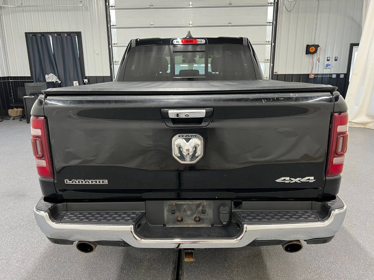 Used 2019 RAM 1500 Laramie AWD/4WD image 5