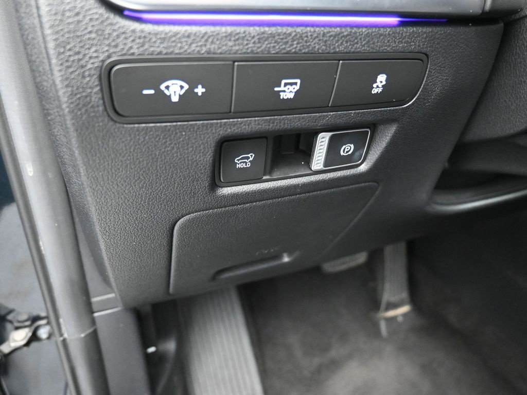 Used 2024 Hyundai Palisade Calligraphy image 13