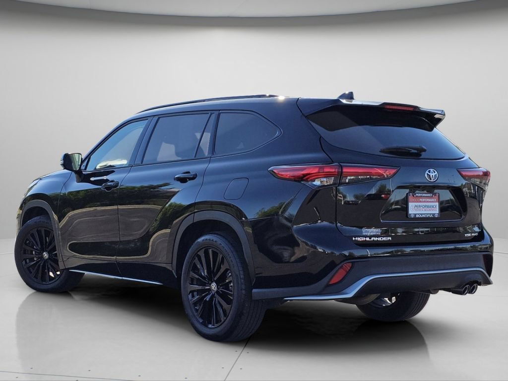 Used 2023 Toyota Highlander XSE AWD/4WD image 22