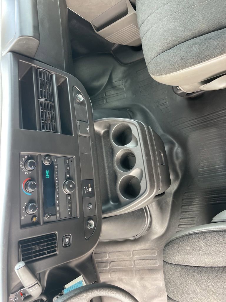 Used 2023 Chevrolet Express 2500 w/ Driver Convenience Package RWD image 12