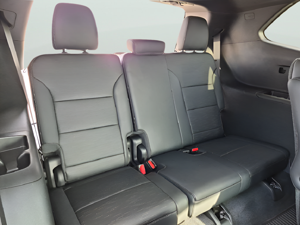 New 2026 Buick Enclave Sport Touring w/ Power Package FWD image 36