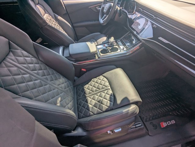 Used 2023 Audi SQ8 Prestige image 19