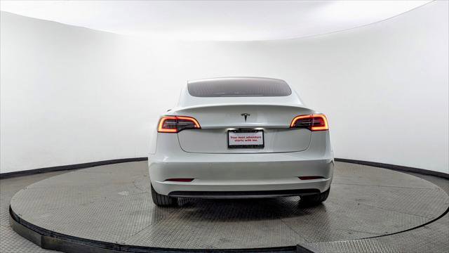 Used 2018 Tesla Model 3 Mid Range image 6