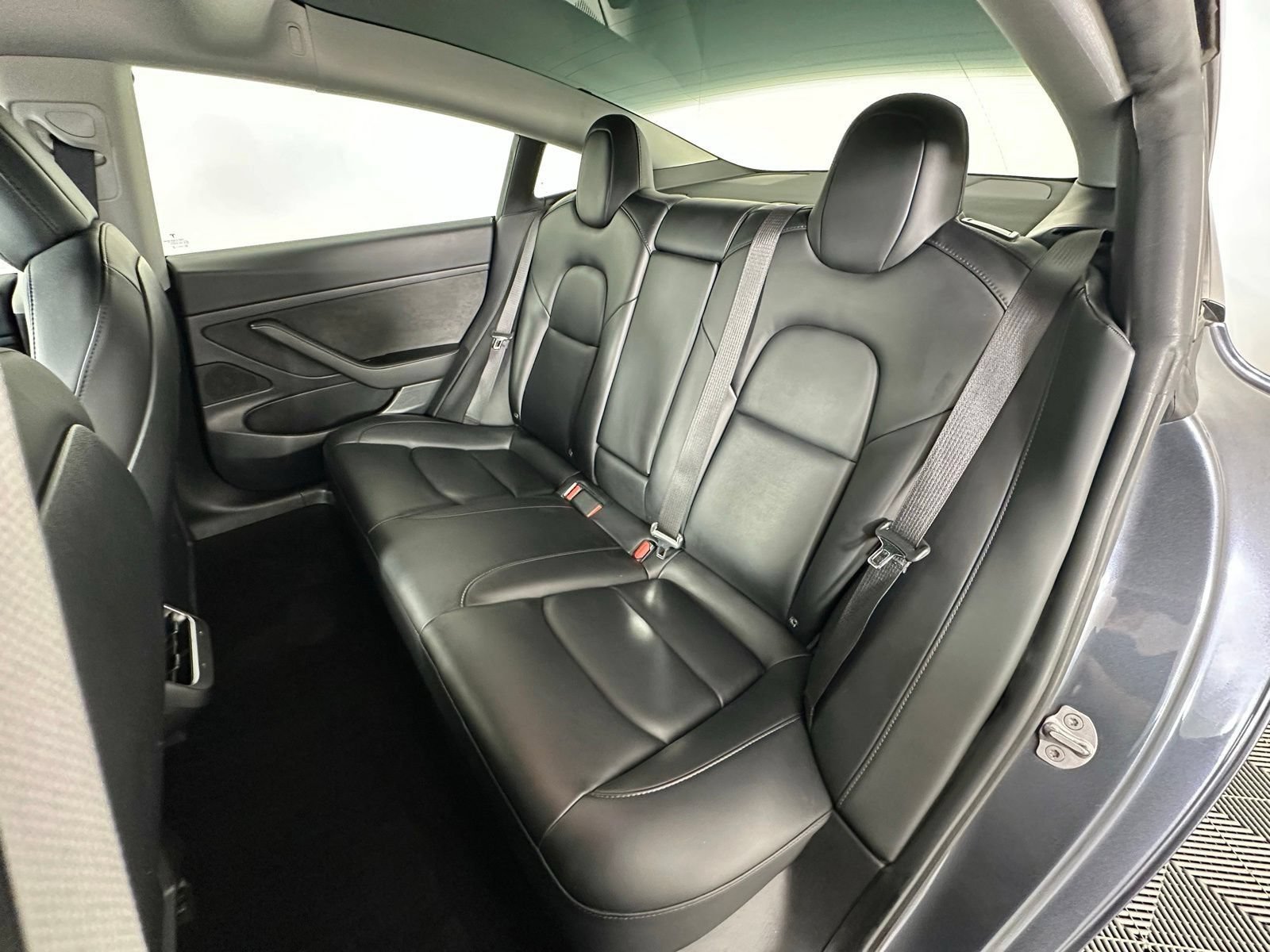 Used 2023 Tesla Model 3 Long Range AWD/4WD image 31