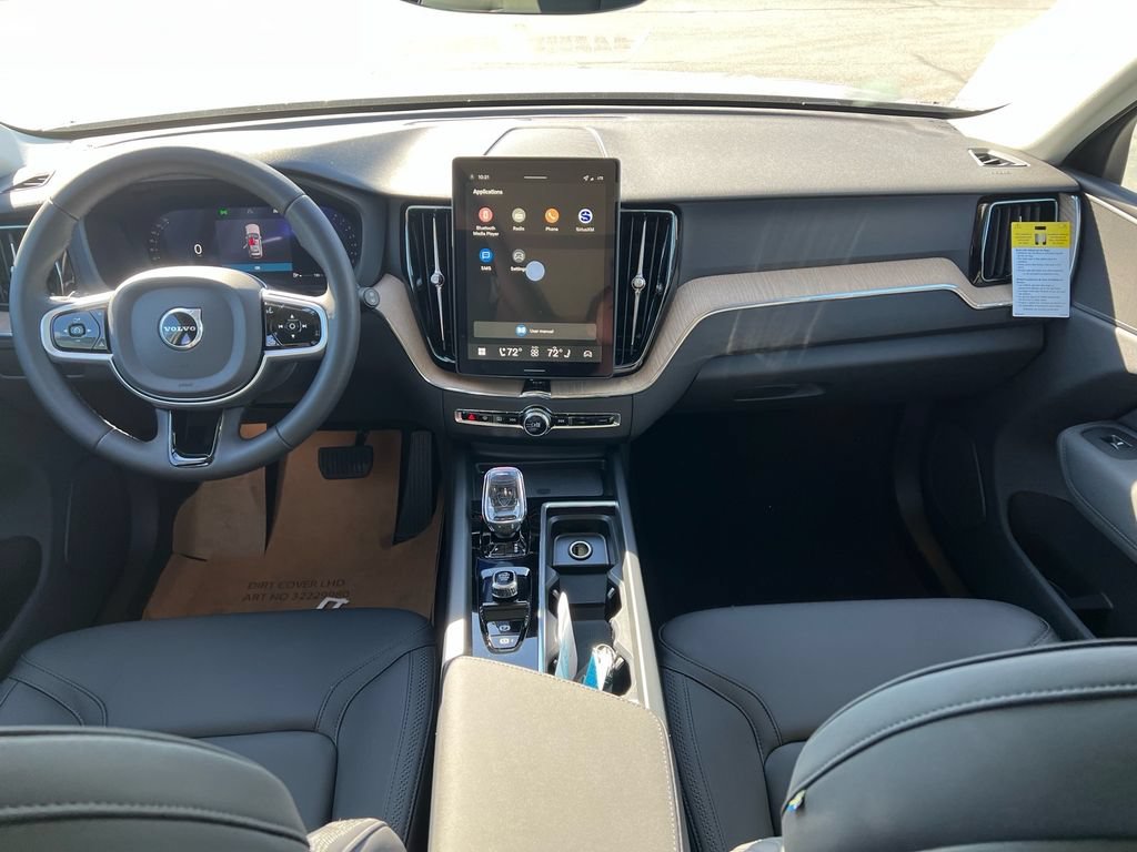 New 2026 Volvo XC60 B5 Plus w/ Protection Package Premier AWD/4WD image 24